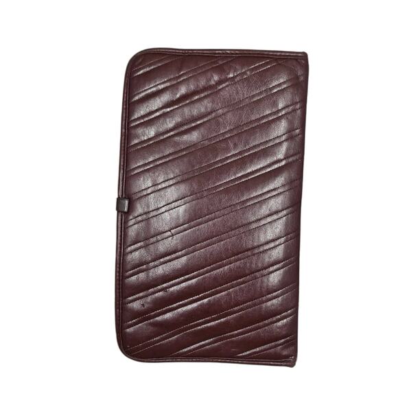 VINTAGE QUILTED LEATHER CLUTCH - Envelope Style - Picture 2 of 7